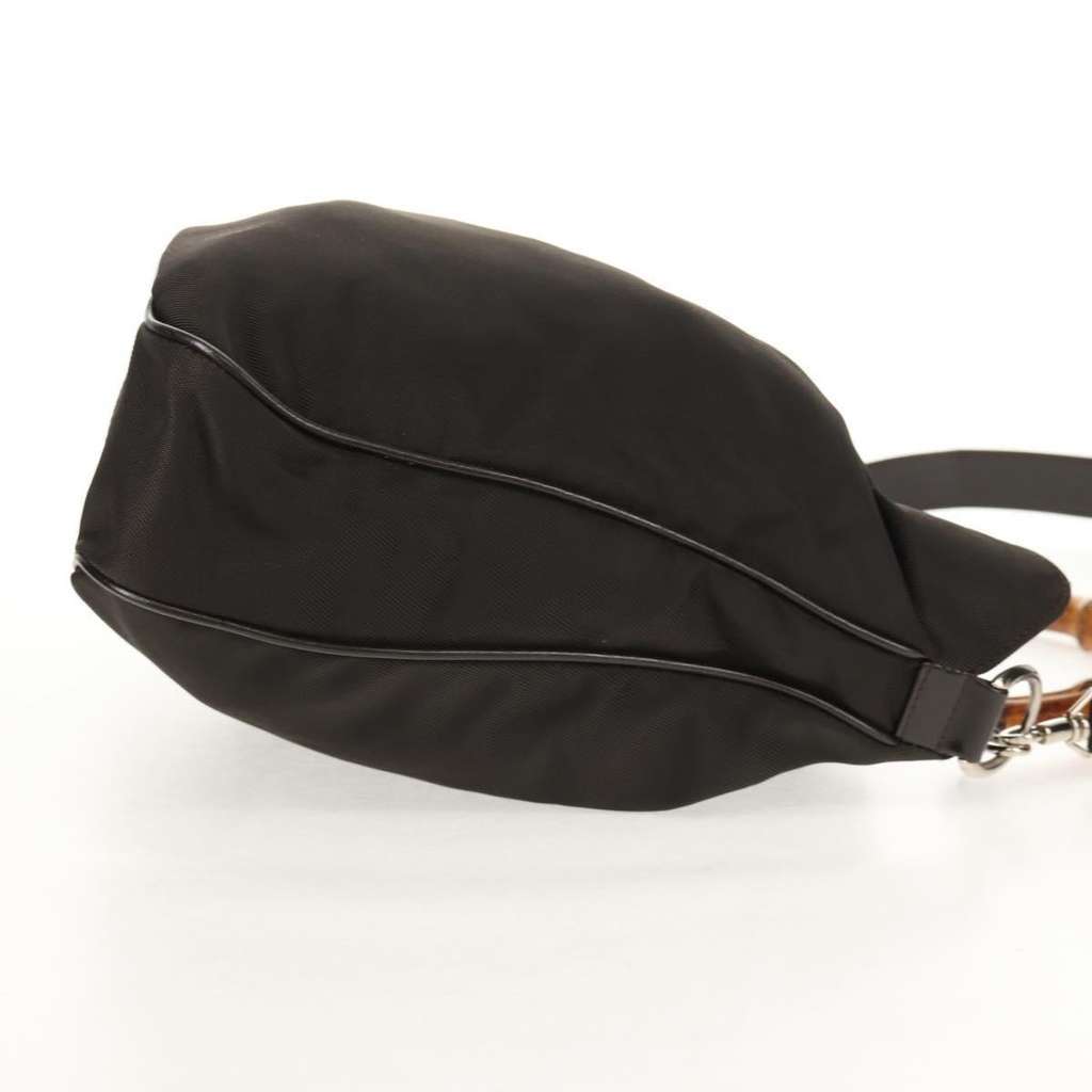 Gucci Vintage Bamboo Shoulder Bag Brown Good condition - Model View