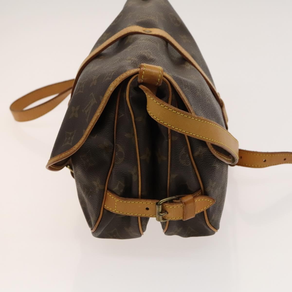 Louis Vuitton Saumur Handbag Brown Canvas Good condition - Model View
