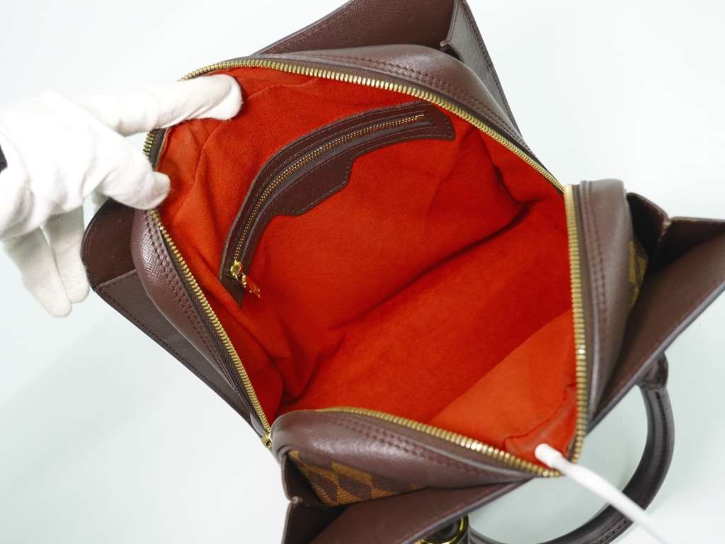 Louis Vuitton Triana Bag Brown Canvas Fair condition - Model View