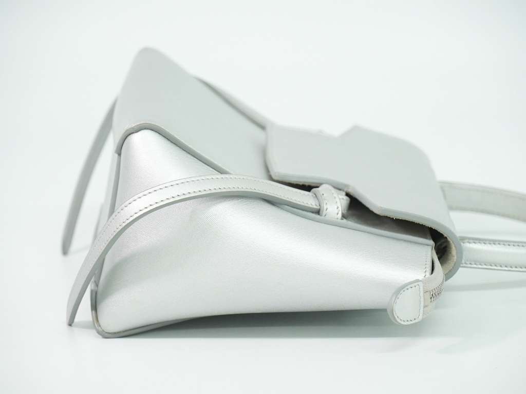 Celine Belt Bag Silver Leather Good condition - Inside View