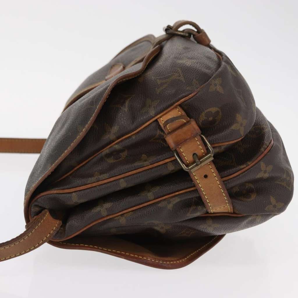 Louis Vuitton Saumur Handbag Brown Canvas Fair condition - Model View