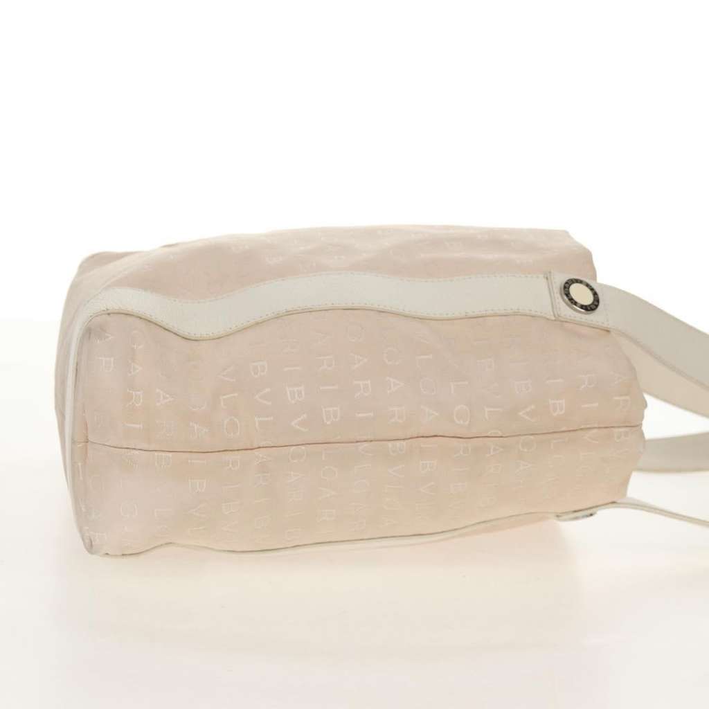 Bvlgari Logomania Tote bag Beige Canvas Fair condition - Model View