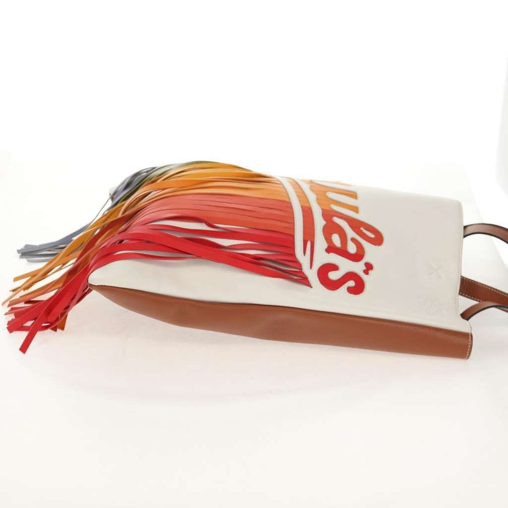 Loewe Paula's Ibiza Fringe Tote Brown Leather Good condition - Model View