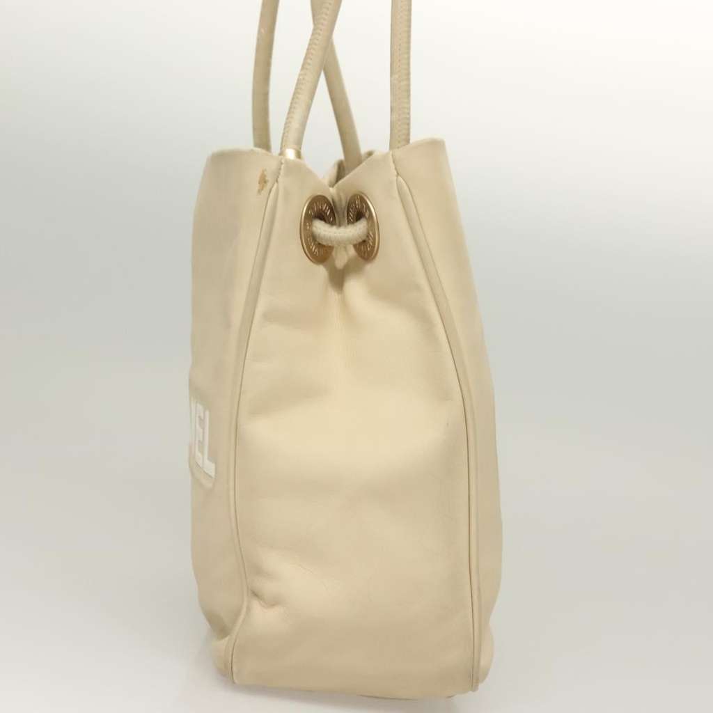 Chanel Camellia Tote Beige Leather Good condition - Inside View