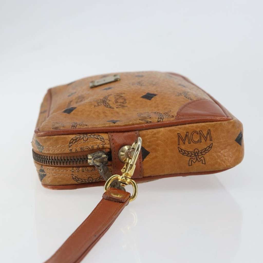 Mcm Visetos pouch Brown Good condition - Model View