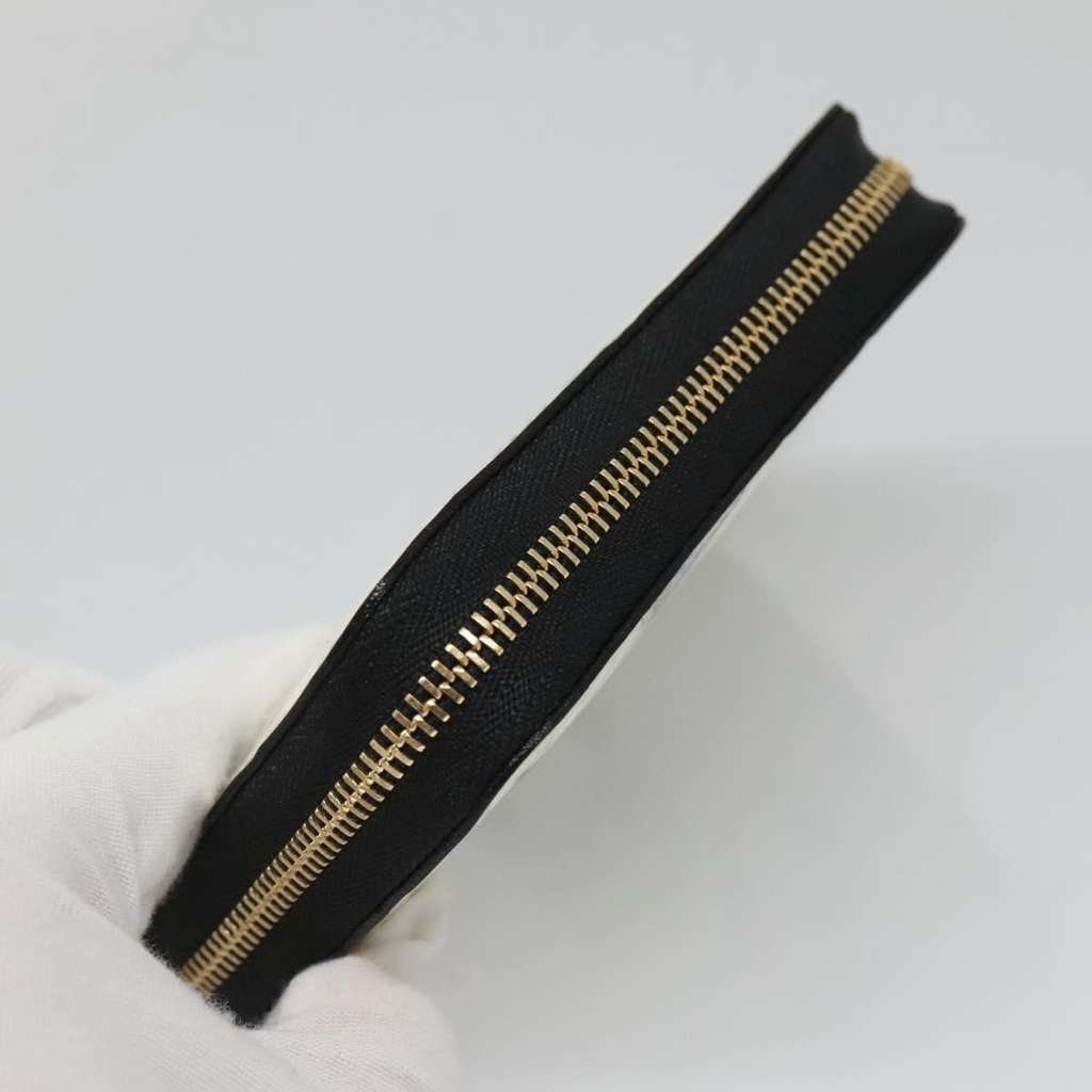 Louis Vuitton Nicolas Ghesquière Zippy Wallet White Good condition - Box View