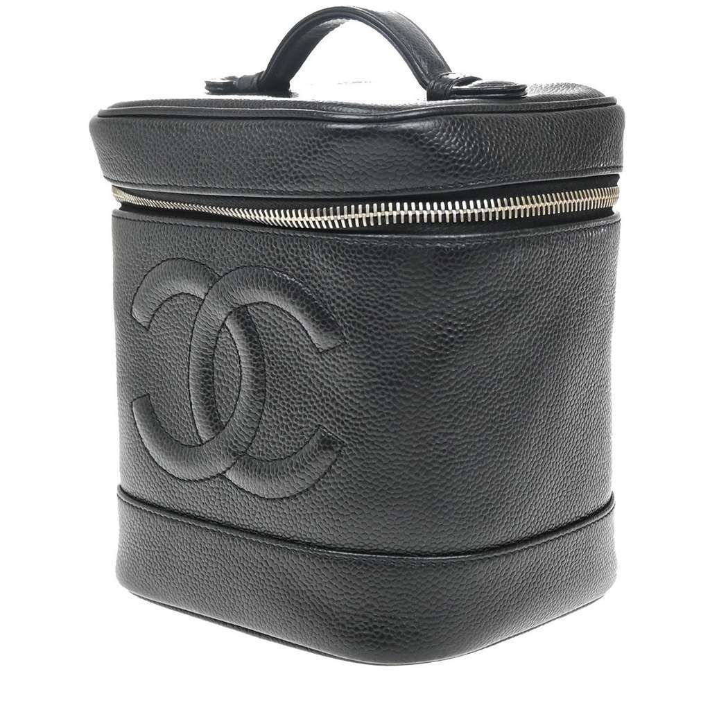 Chanel Vintage Timeless Cosmetic Case Black Leather Good condition - Model View