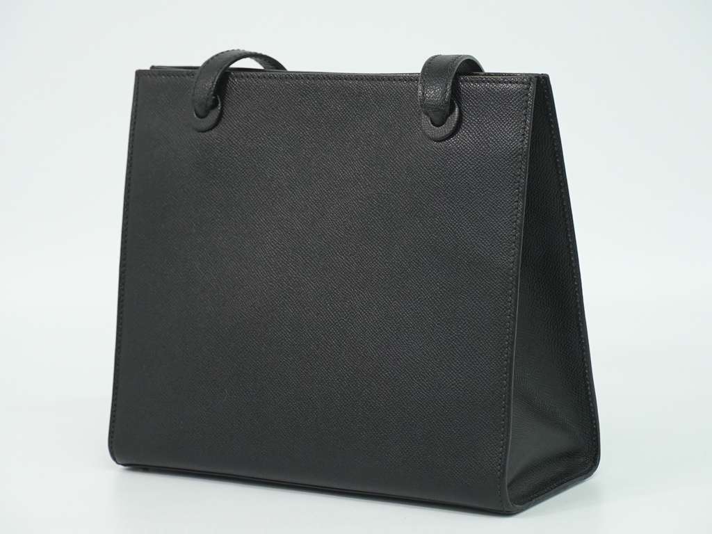 Chanel Vintage Logo Tote Black Leather Good condition - Back View