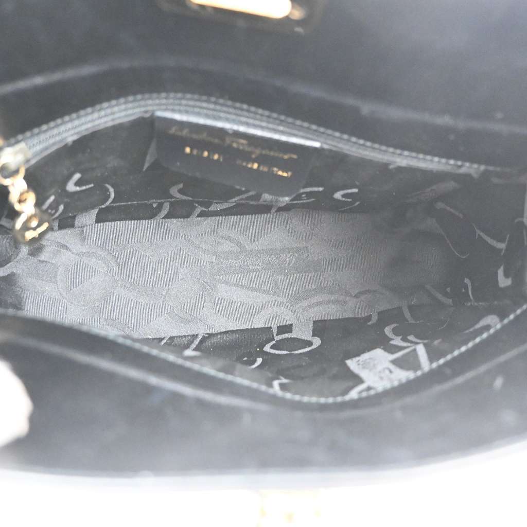 Salvatore Ferragamo Gancini Shoulder Bag Black Leather Good condition - Box View