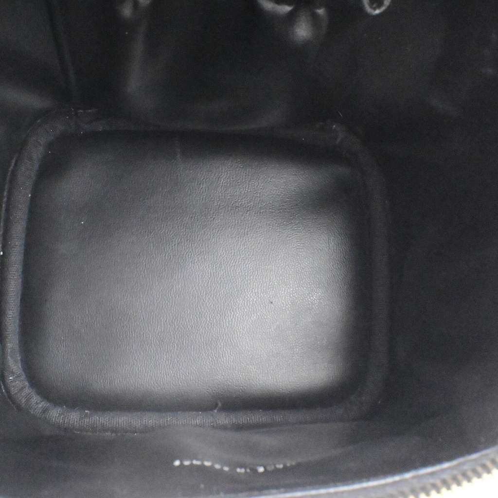 Chanel Vintage Timeless Cosmetic Case Black Good condition - Box View