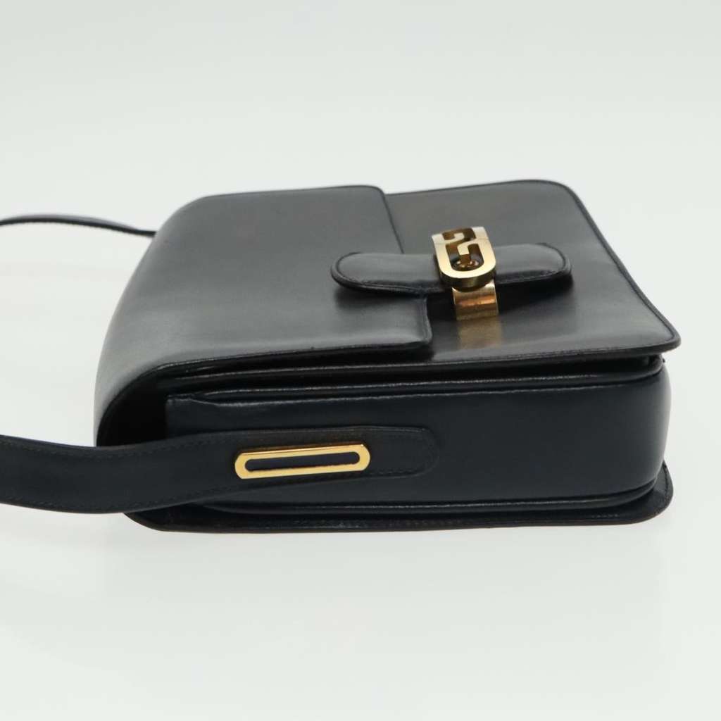 Gucci Vintage Shoulder Bag Navy Leather Good condition - Model View