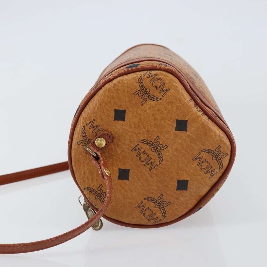 Mcm Visetos Shoulder bag Brown Canvas Good condition - Model View