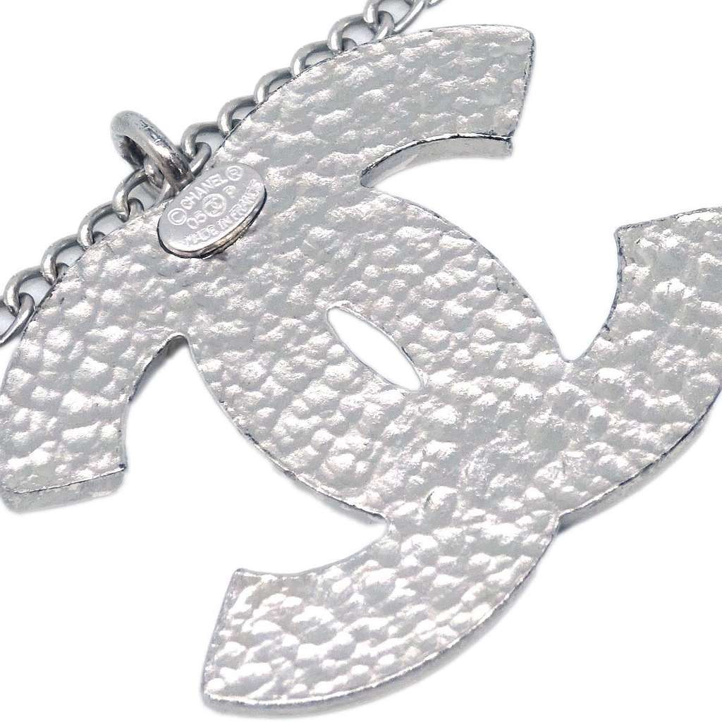 Chanel CC Pendant Necklace Silver Good condition - Inside View