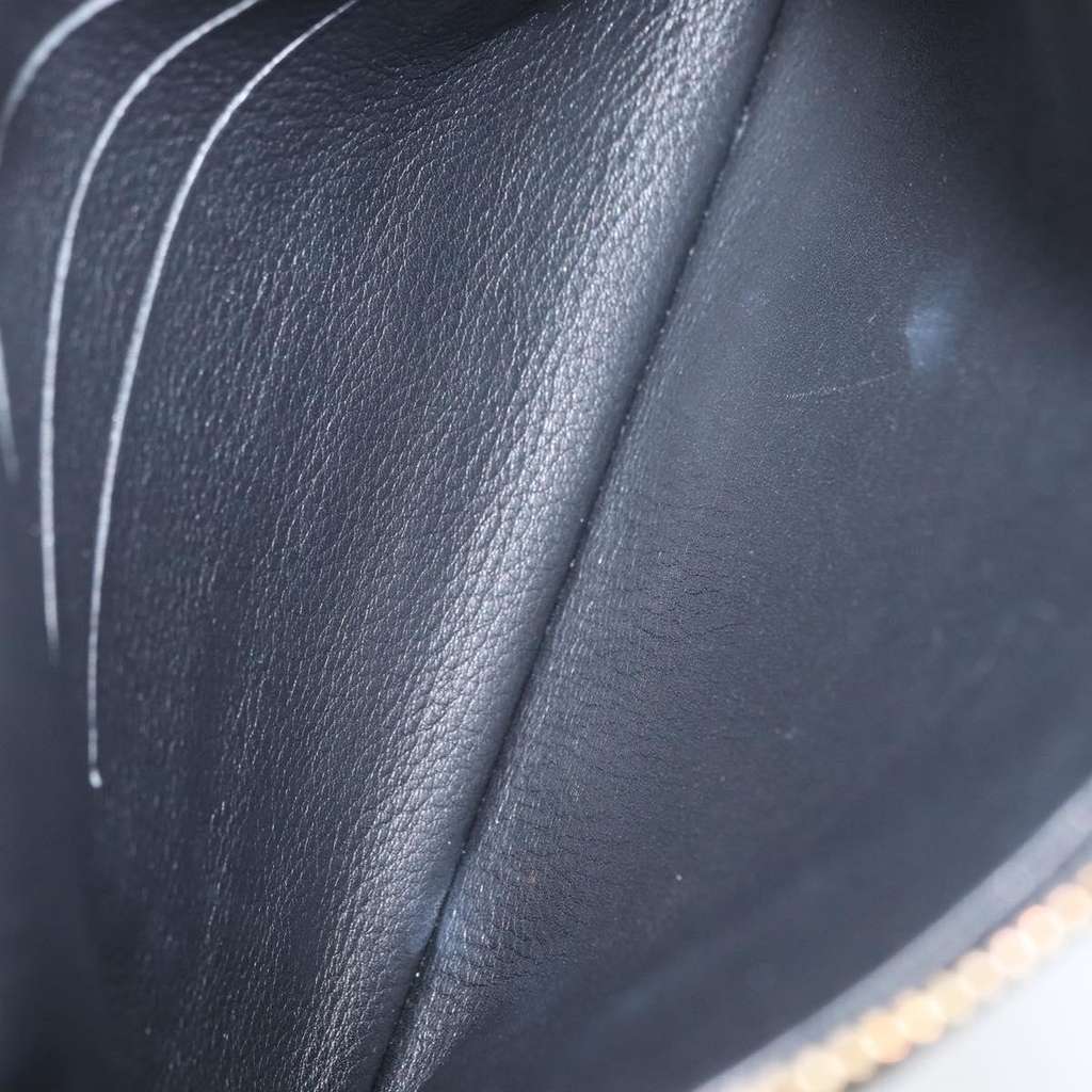 Louis Vuitton Selene Pochette Black Leather Good condition - Box View