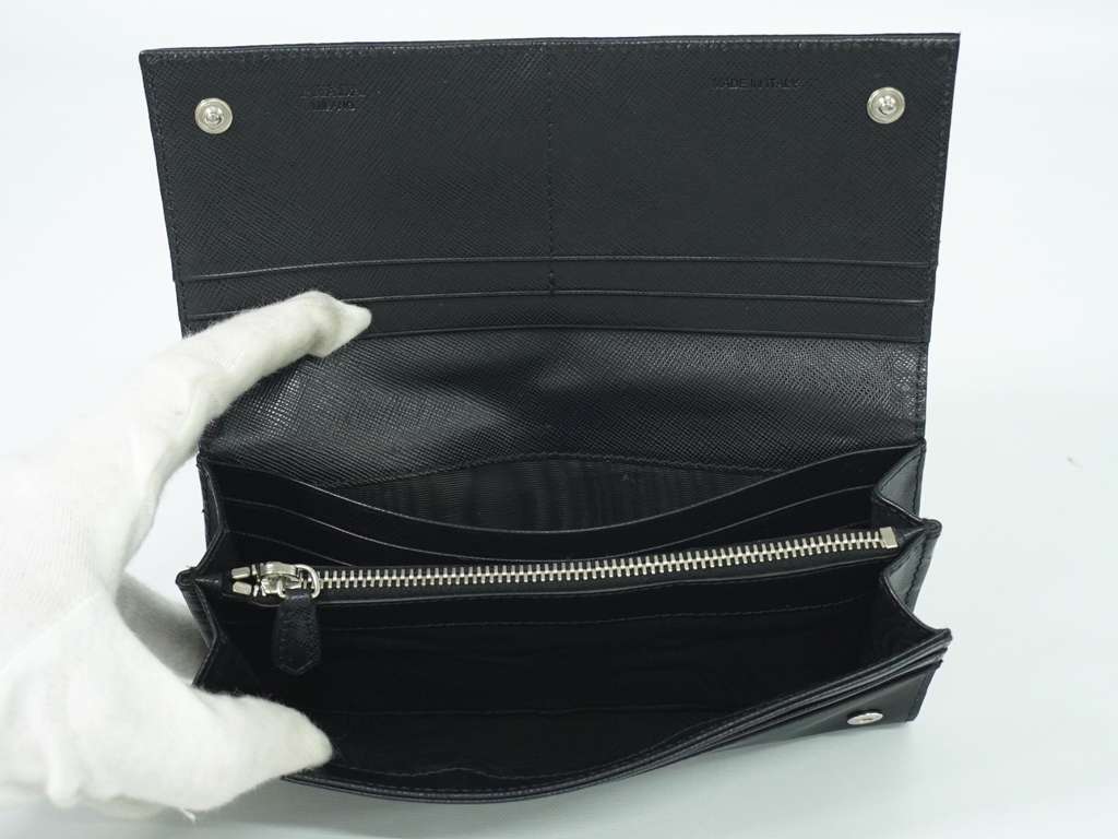 Prada Continental Wallet Black Good condition - Inside View