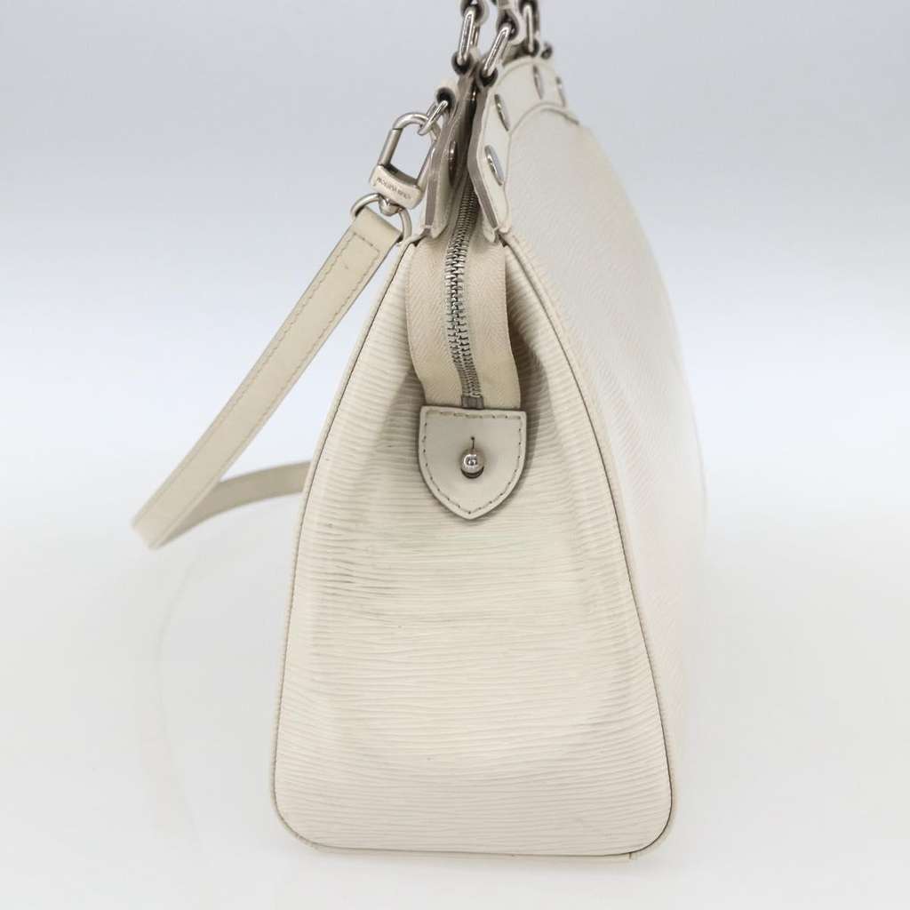 Louis Vuitton Blair Beige Leather Good condition - Model View