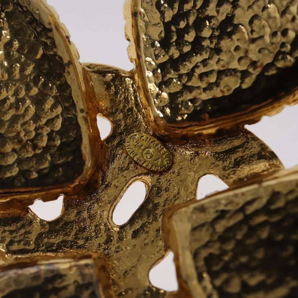 Chanel CC Cross Badge Brooch Gold Metal Good condition - Box View