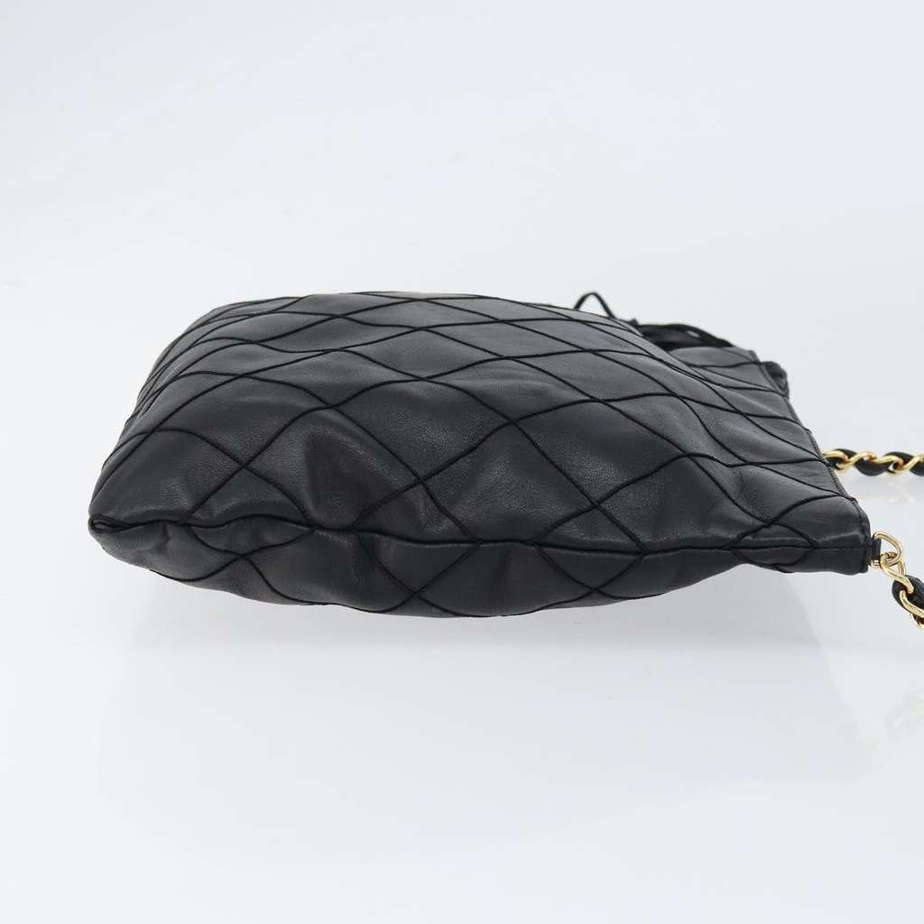 Chanel Vintage Shoulder Bag Black Leather Good condition - Inside View
