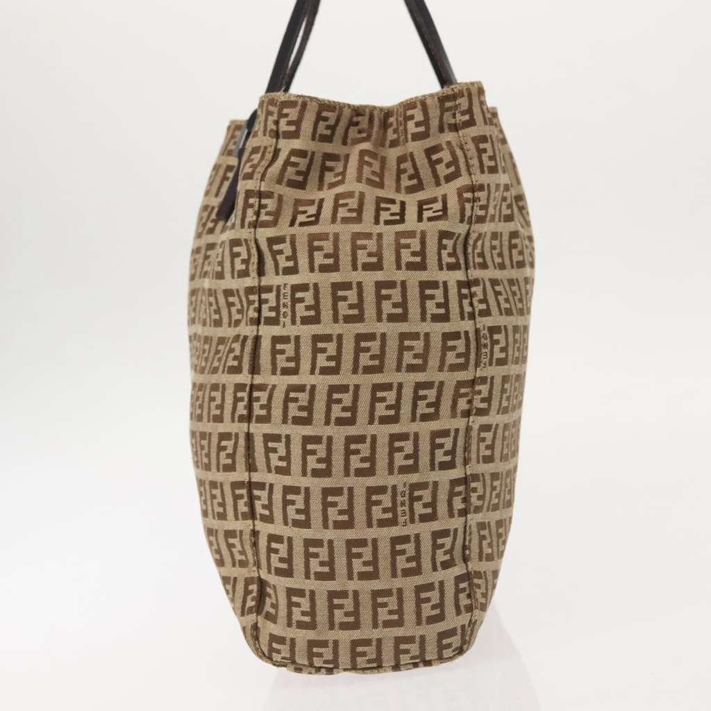 Fendi Vintage Tote Beige Canvas Good condition - Model View