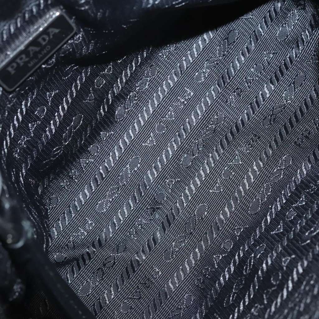 Prada Zip Pouch Silver Good condition - Box View