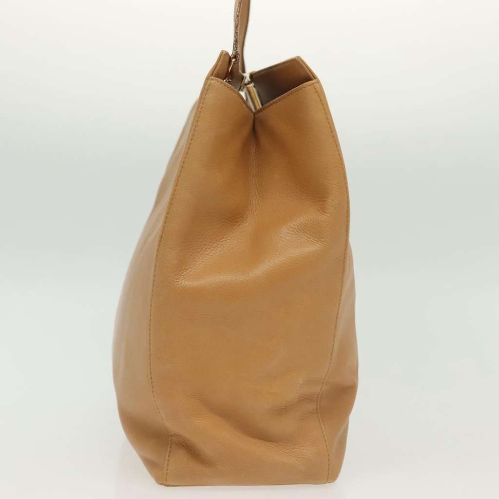 Salvatore Ferragamo Shoulder Bag Beige Leather Good condition - Model View