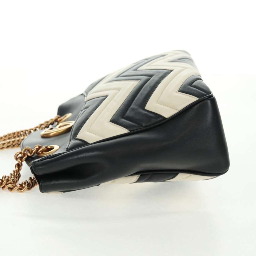Gucci GG Marmont Chain Tote Black Leather Good condition - Inside View