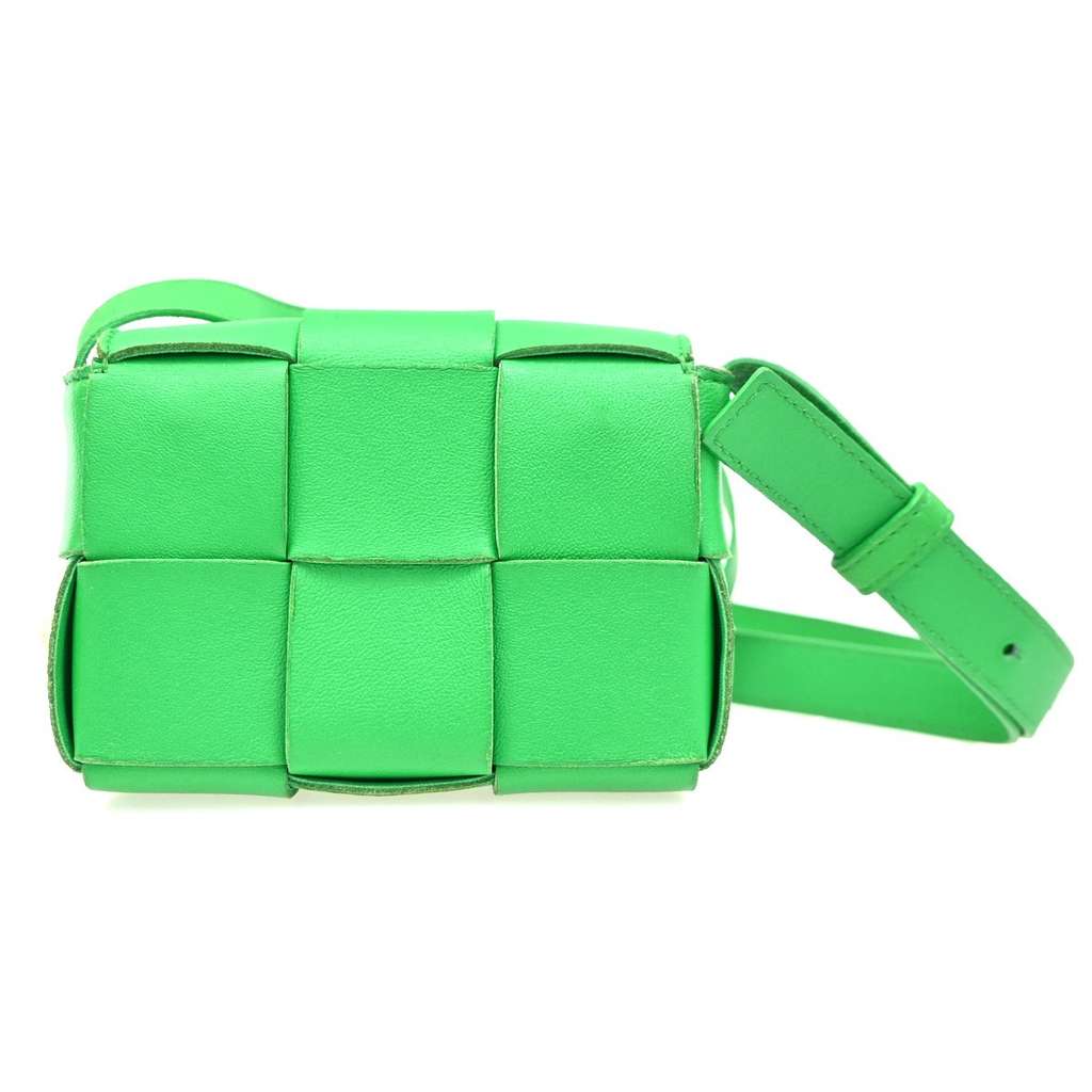 Bottega Veneta Cassette Crossbody Bag Green Leather Good condition - Back View
