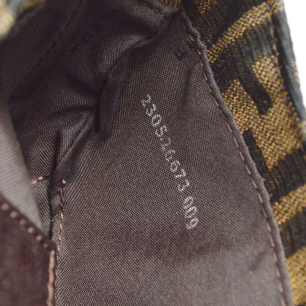 Fendi Cookie Hobo Brown Canvas Good condition - Box View