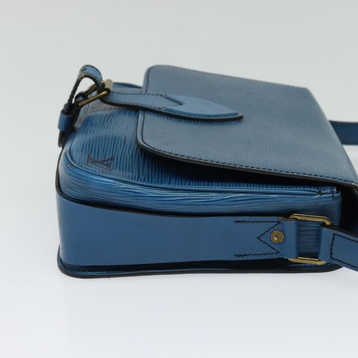 Louis Vuitton Cartouchiere Handbag Blue Leather Fair condition - Model View