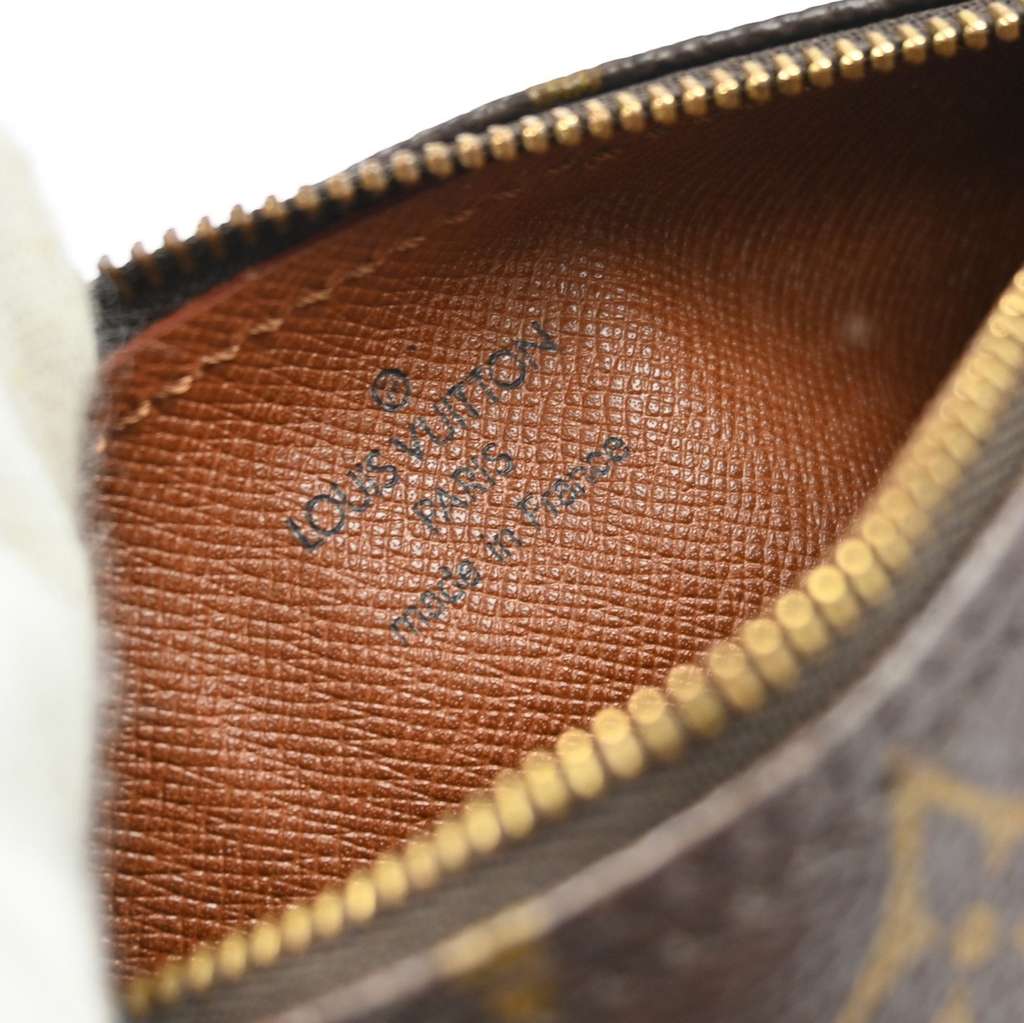 Louis Vuitton Papillon Pochette Brown Canvas Good condition - Model View