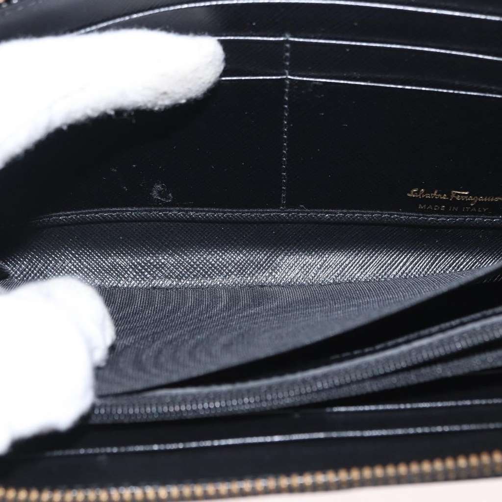 Salvatore Ferragamo Gancini Bifold Wallet Black Leather Good condition - Box View