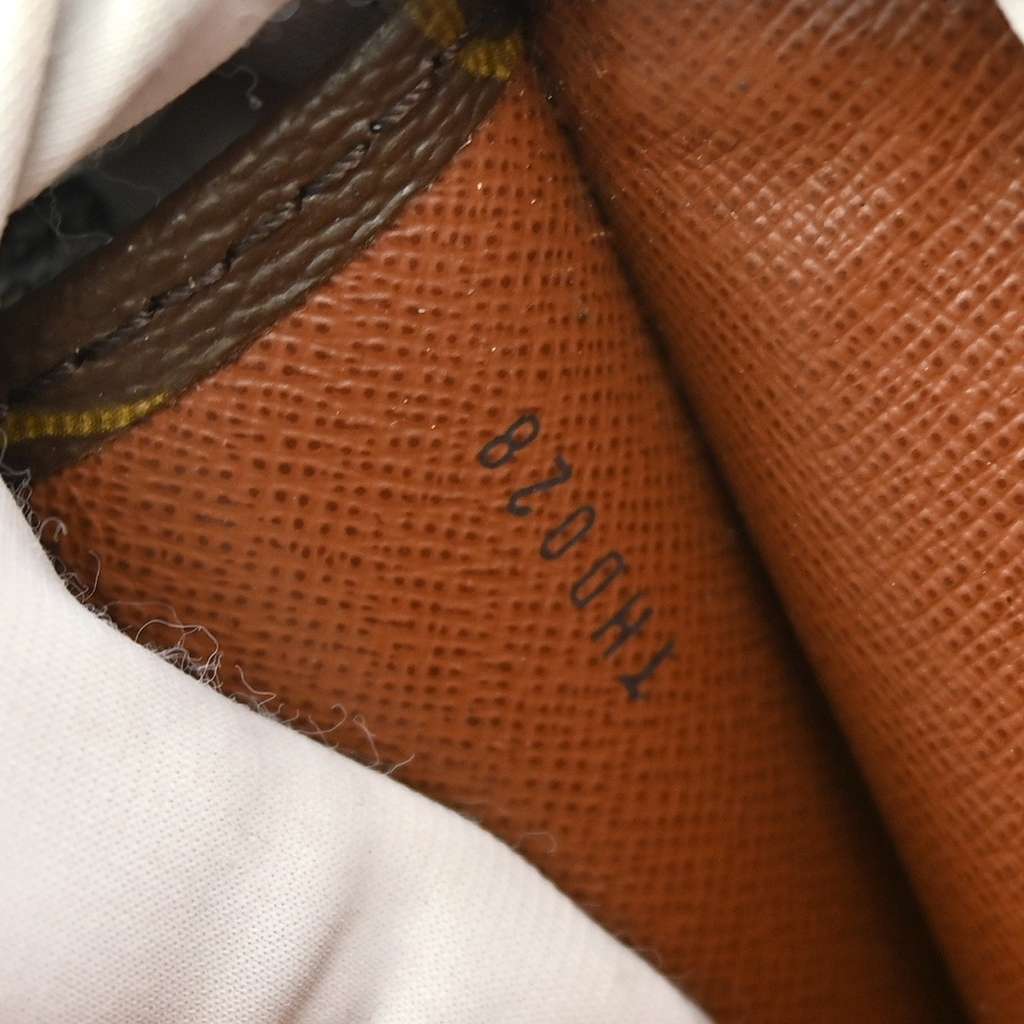 Louis Vuitton Poche Documents Brown Canvas Good condition - Model View