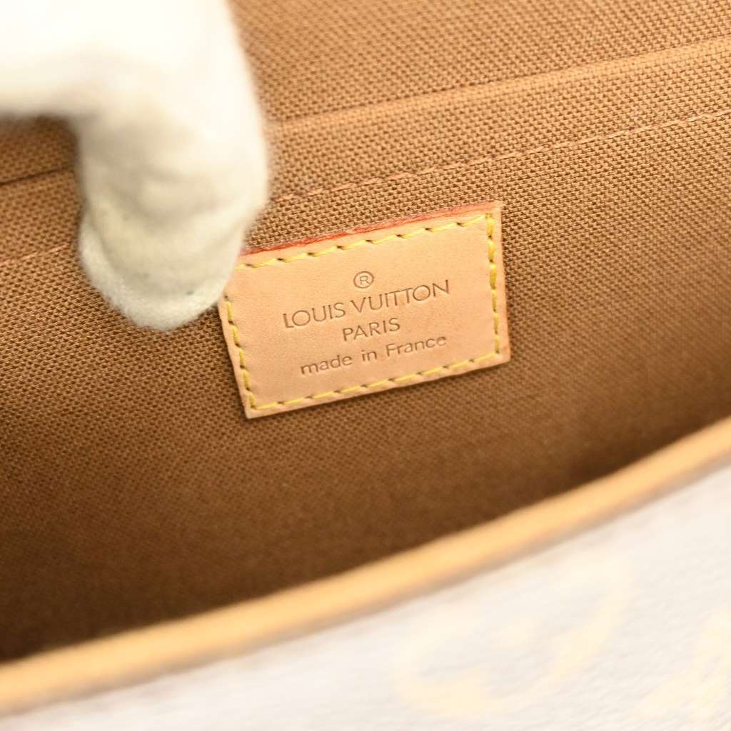 Louis Vuitton Marelle Sac a Dos Backpack Brown Canvas Good condition - Model View