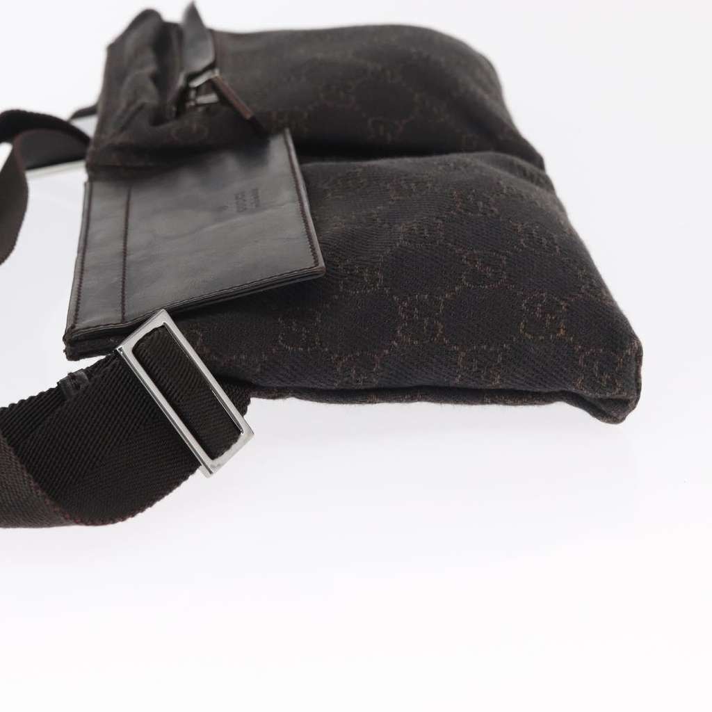 Gucci Vintage Double Belt Bag Brown Canvas Good condition - Model View
