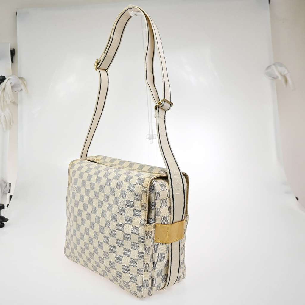 Louis Vuitton Naviglio Handbag White Canvas Good condition - Inside View