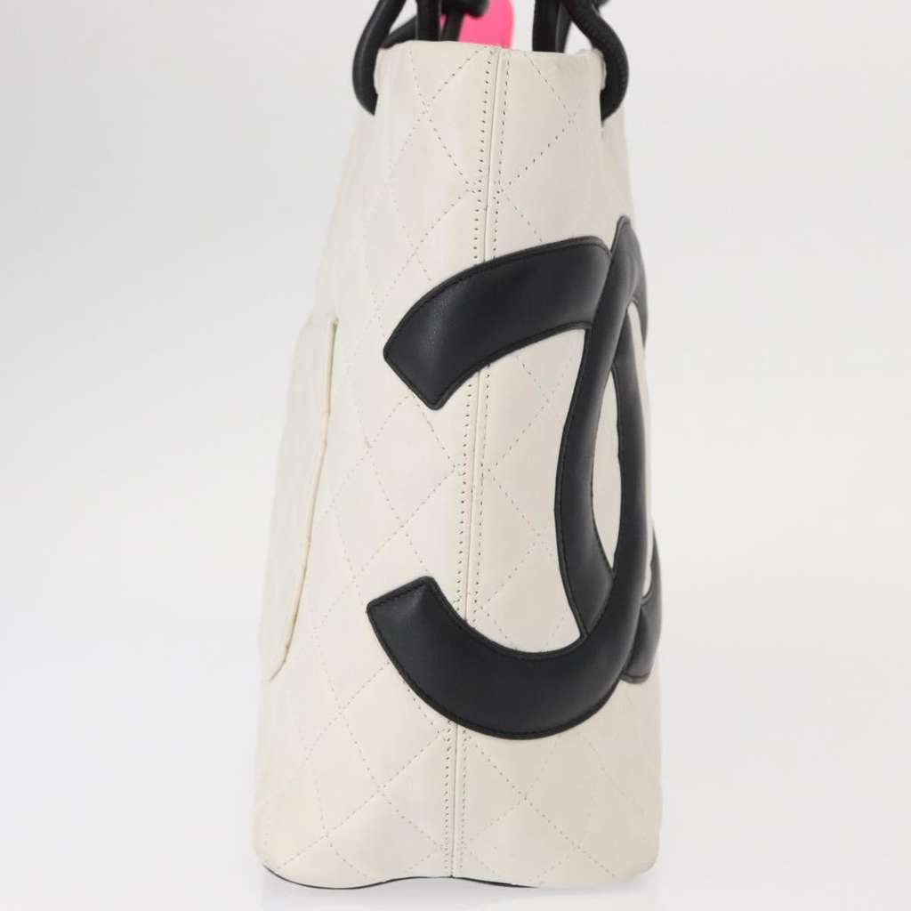 Chanel Cambon Tote White Leather Good condition - Inside View