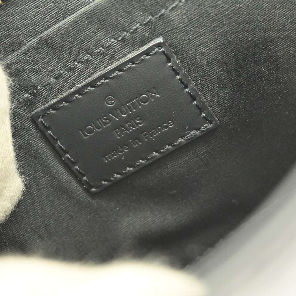 Louis Vuitton Sarvanga Handbag Black Leather Good condition - Model View