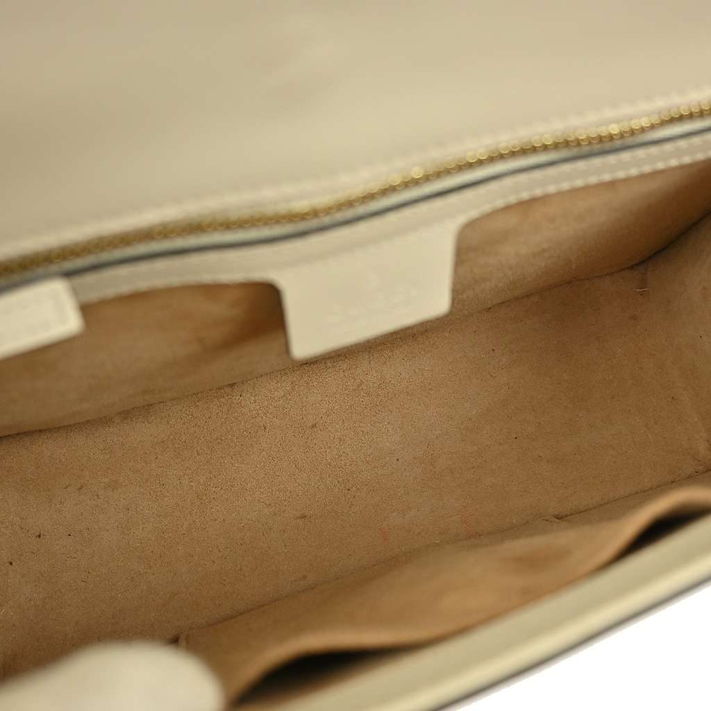 Gucci Sylvie Shoulder Bag White Leather Good condition - Inside View