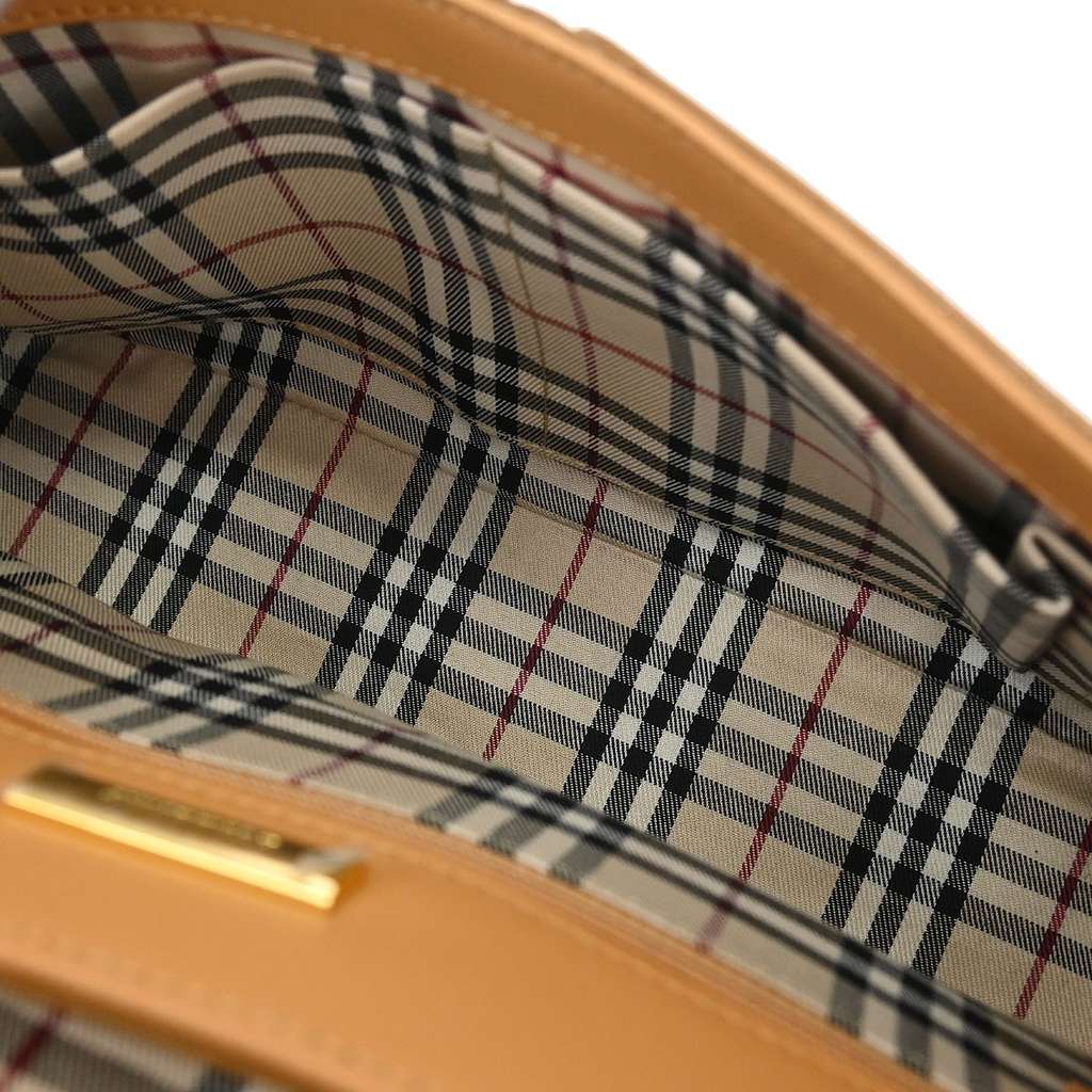 Burberry Vintage Shoulder Bag Beige Leather Good condition - Inside View