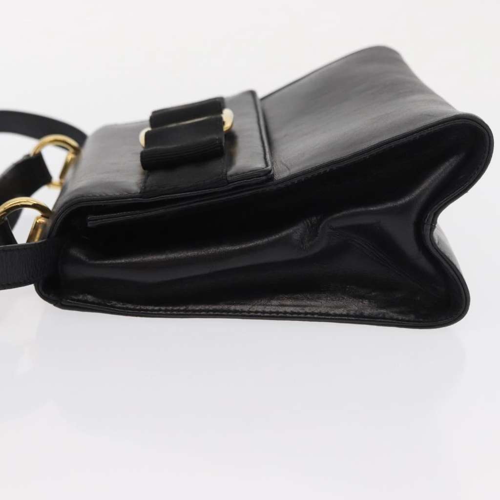 Salvatore Ferragamo Vintage Vara Bow Top Handle Bag Black Leather Good condition - Model View