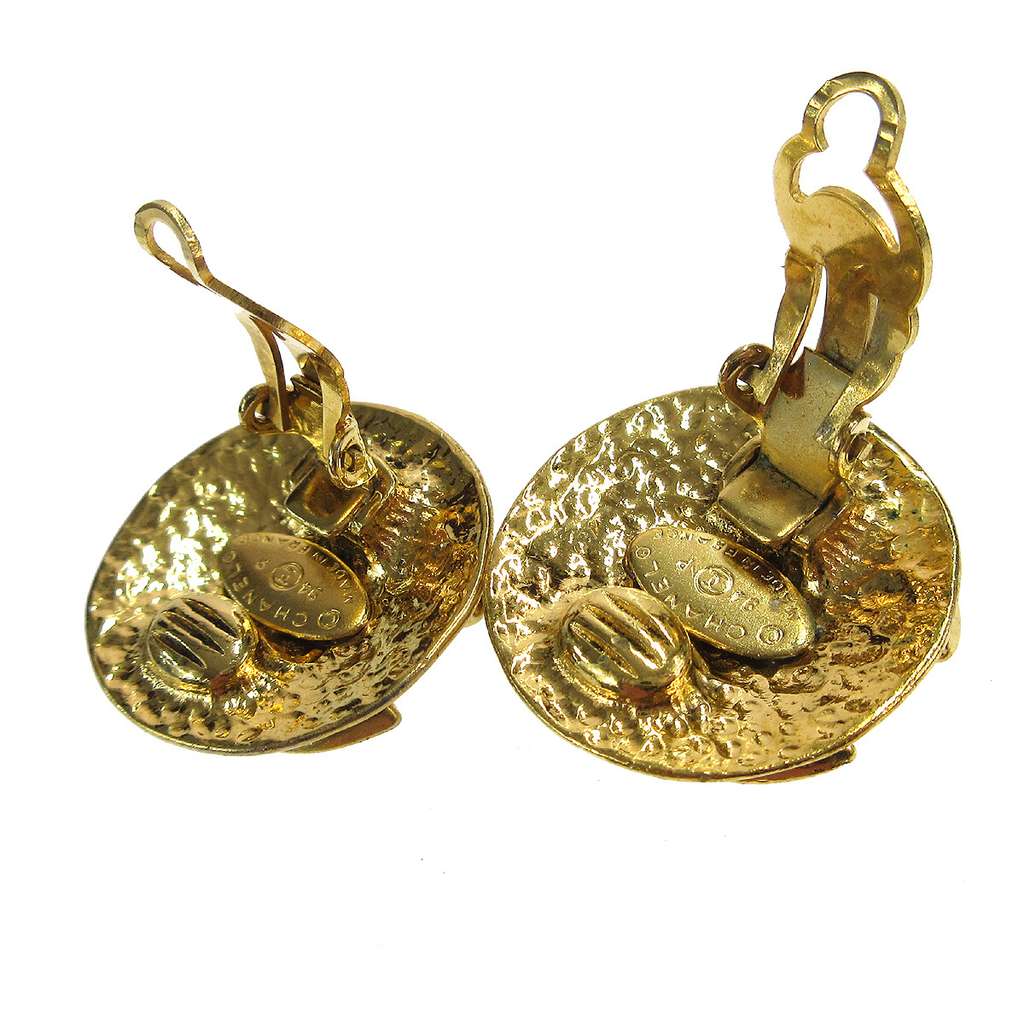 Chanel Vintage CC Round Clip-On Earrings Gold Good condition - Inside View