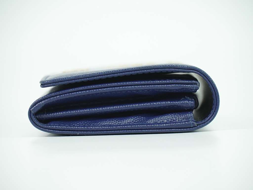 Chanel Deauville Flap Wallet Navy Leather Good condition - Inside View
