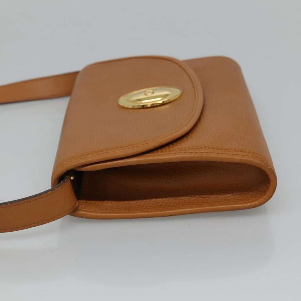 Christian Dior CD Shoulder bag Beige Leather Good condition - Model View