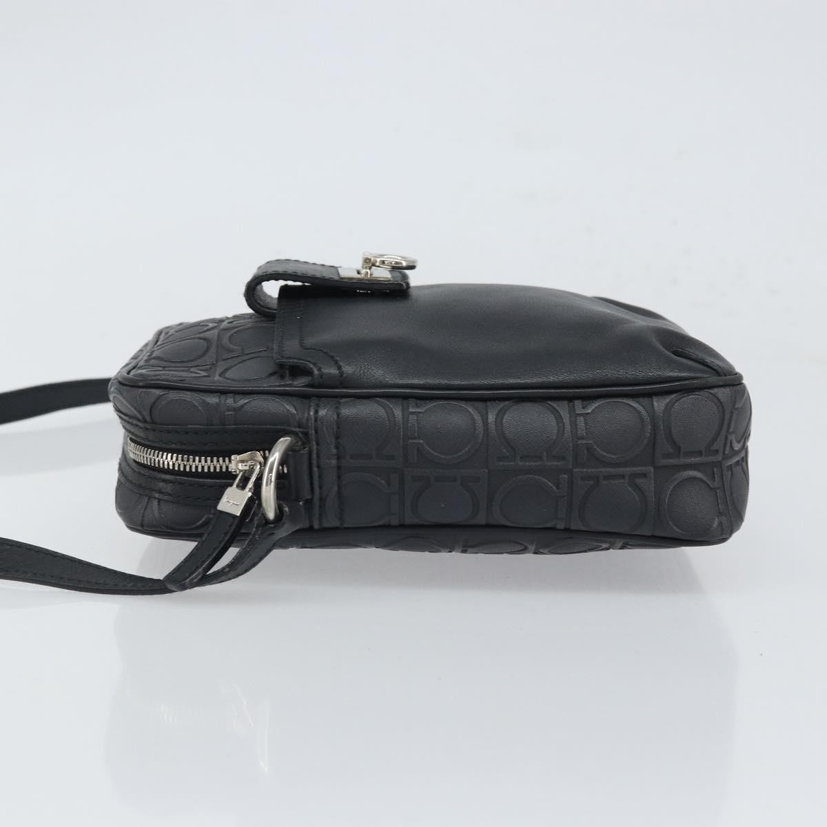 Salvatore Ferragamo Gancini Shoulder Bag Black Leather Good condition - Model View