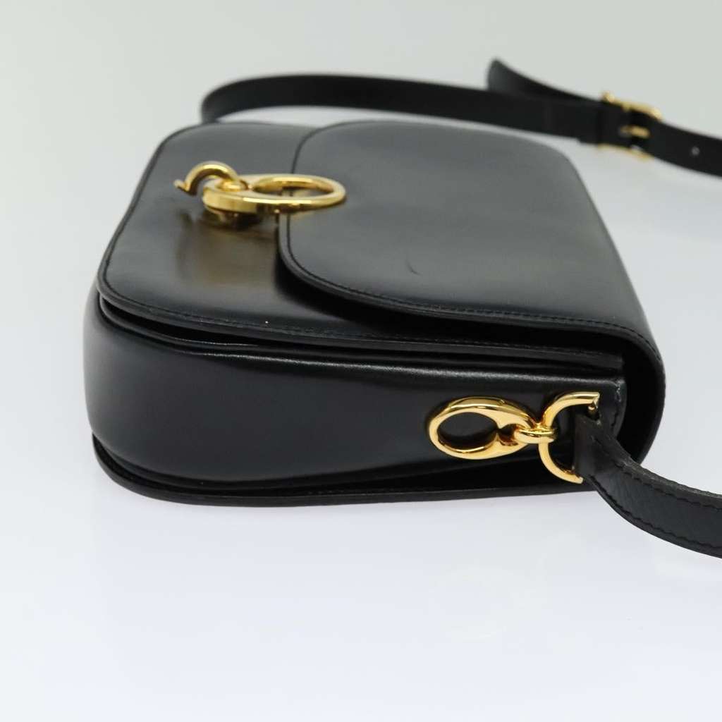 Celine Shoulder Bag Black Leather Good condition - Model View