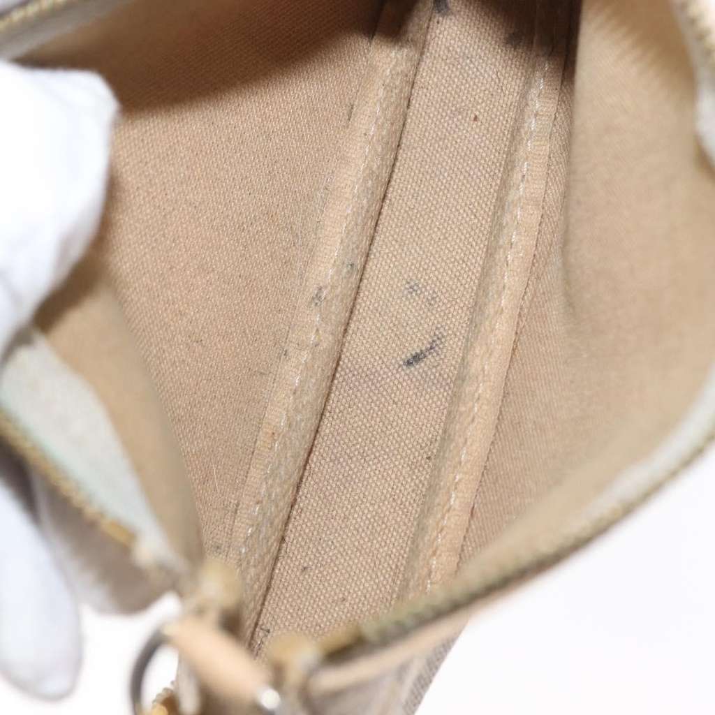 Louis Vuitton Mini pochette accessoires White Canvas Good condition - Box View