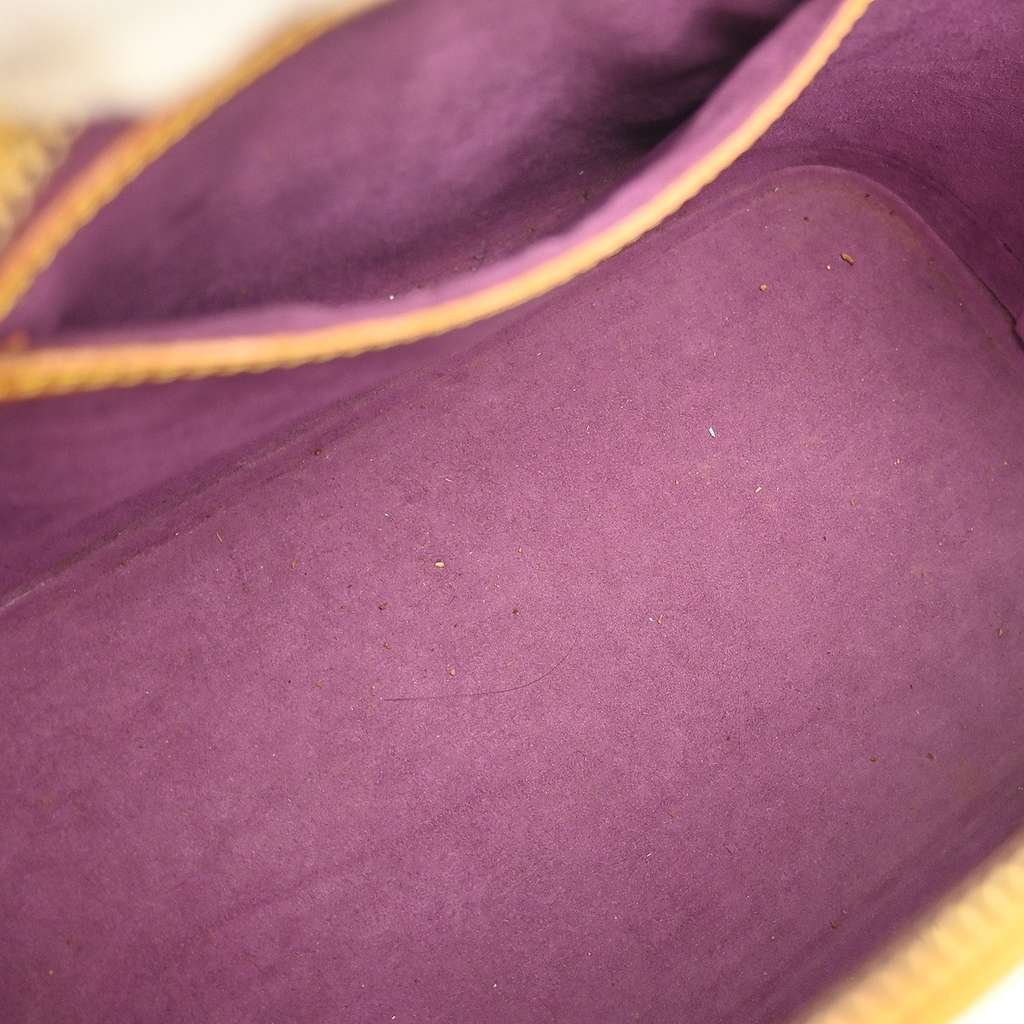 Louis Vuitton Alma Handbag Yellow Leather Good condition - Model View