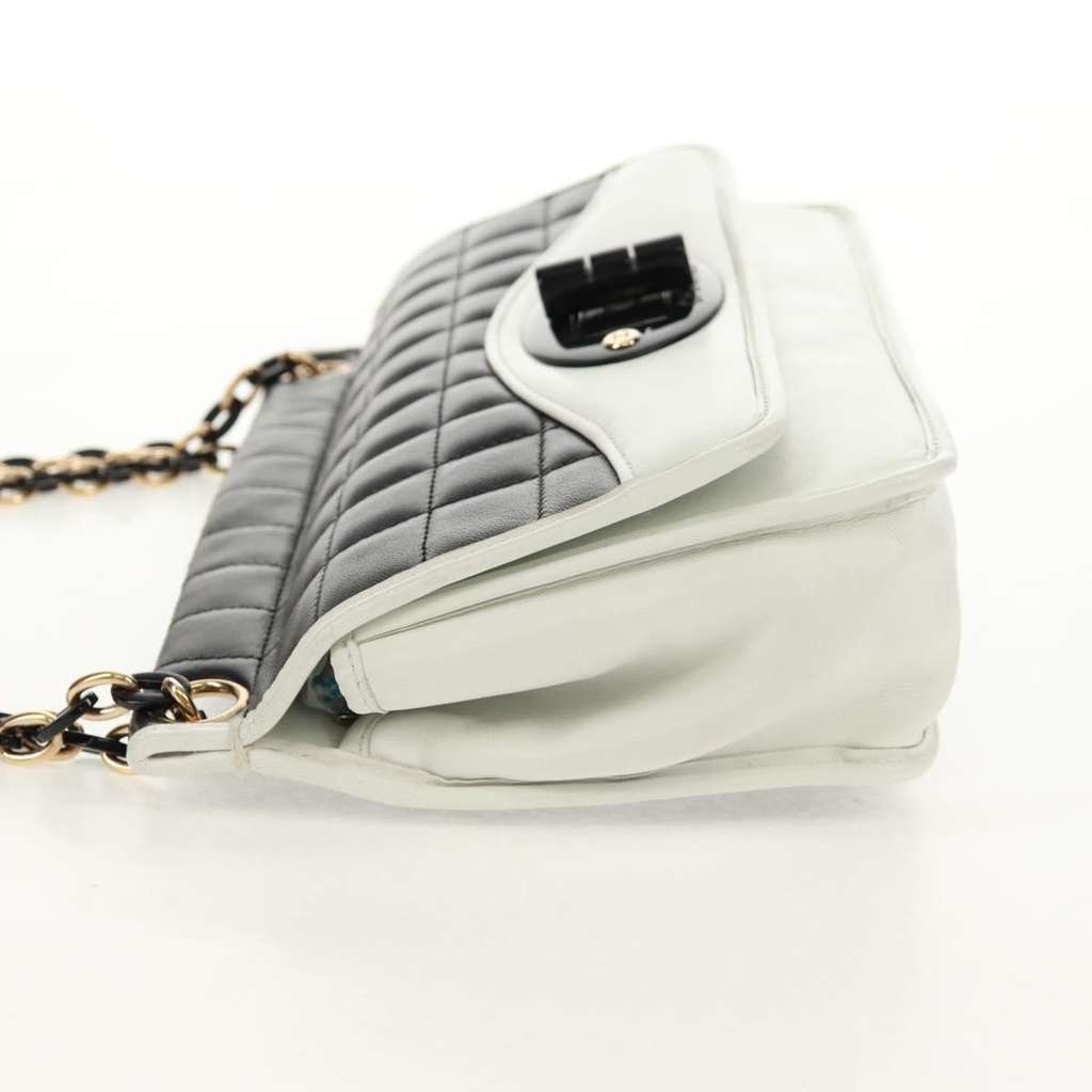 Chanel Chocolate Bar Mademoiselle Shoulder Bag Black Leather Good condition - Inside View