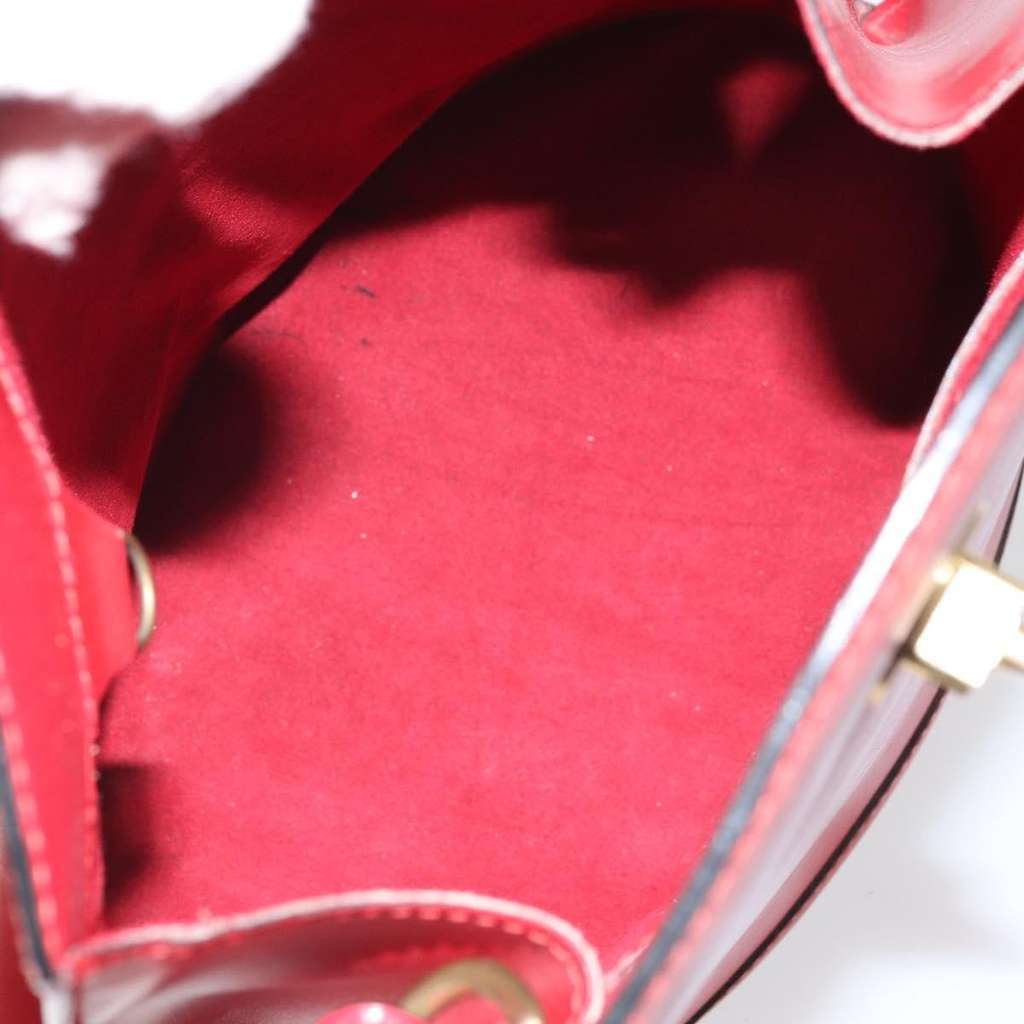 Louis Vuitton Cluny Shoulder Bag Red Leather Fair condition - Box View