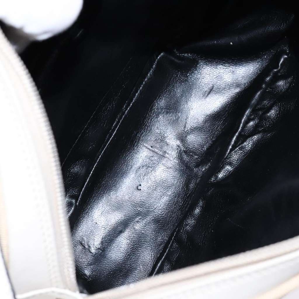 Salvatore Ferragamo Vala Shoulder Bag Beige Leather Good condition - Box View